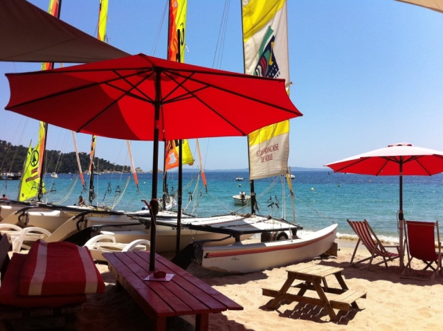  Scuola di vela a Cavalaire 